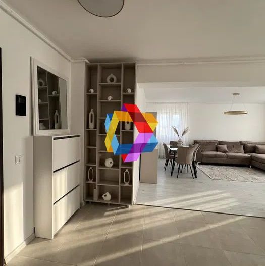 Apartament cu doua camere, zona Tractorul - Coresi, Top City 54 mp - Poză 3