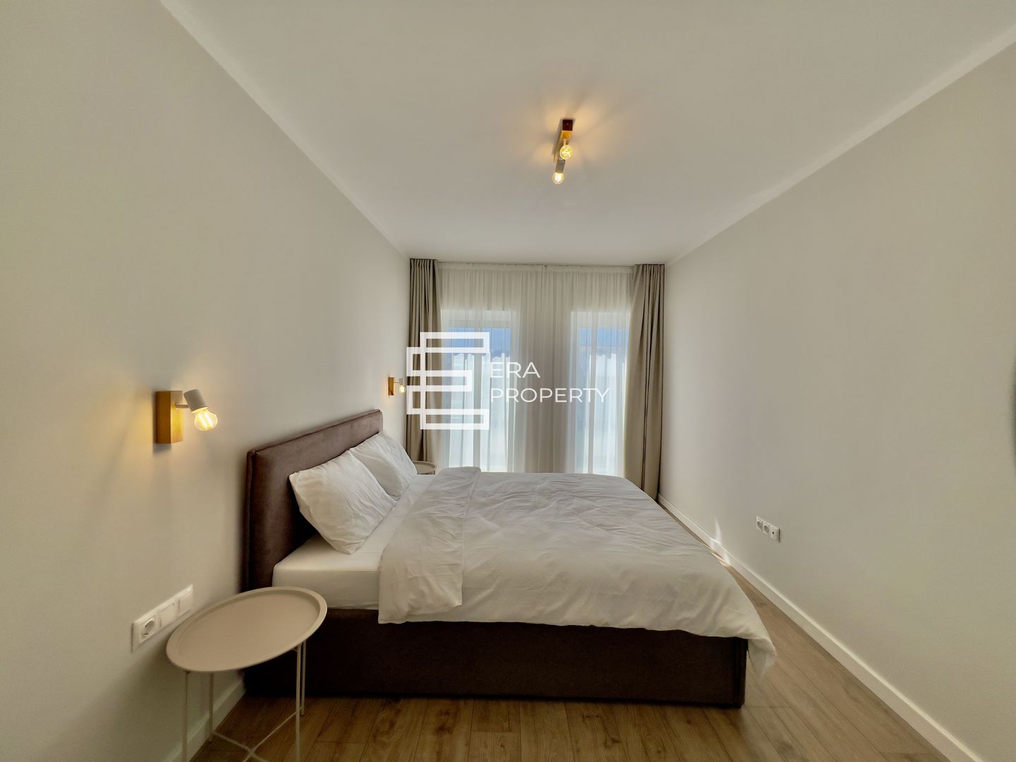 Penthouse 4 camere, terasa 14.42 mp mobilat -zona Aeroport Sibiu - Poză 13