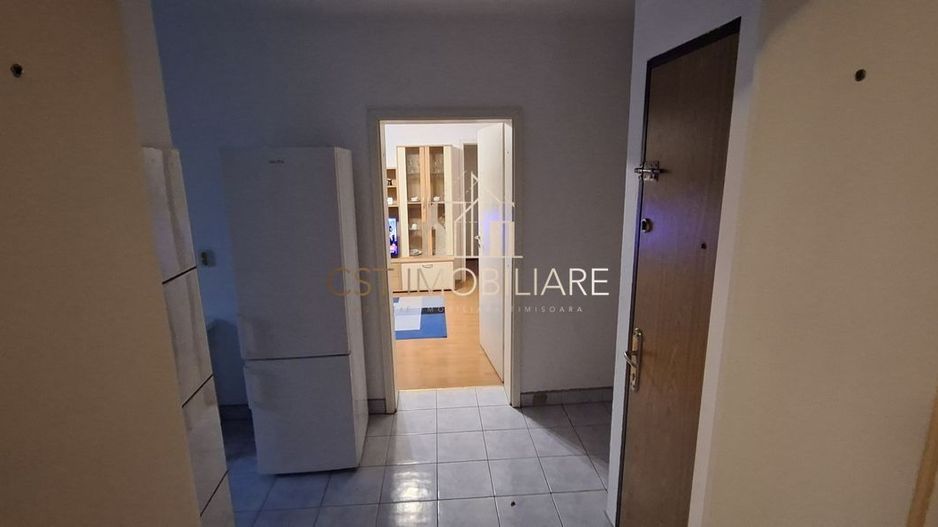 Apartament 3 camere - ultracentral - Medicina - Centrala Proprie - Poză 4