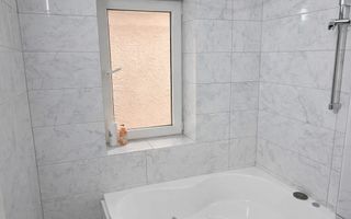 Apartament 4 camere DECOMANDAT – Ultracentral, Bd. Mihai Eminescu - Poză 11