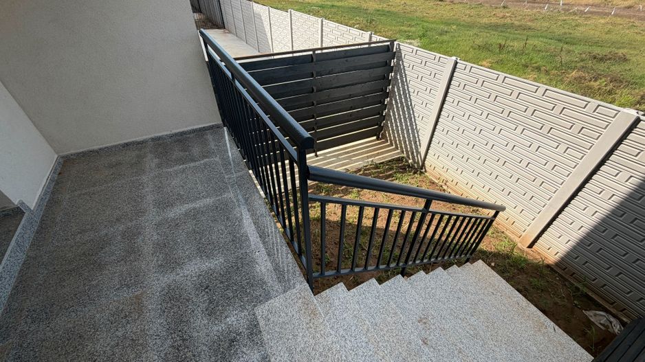 AP. 2 CAMERE - GRADINA PROPRIE 60 MP, BLOC FINALIZAT, PARCARE, COMS 0% - Poză 7