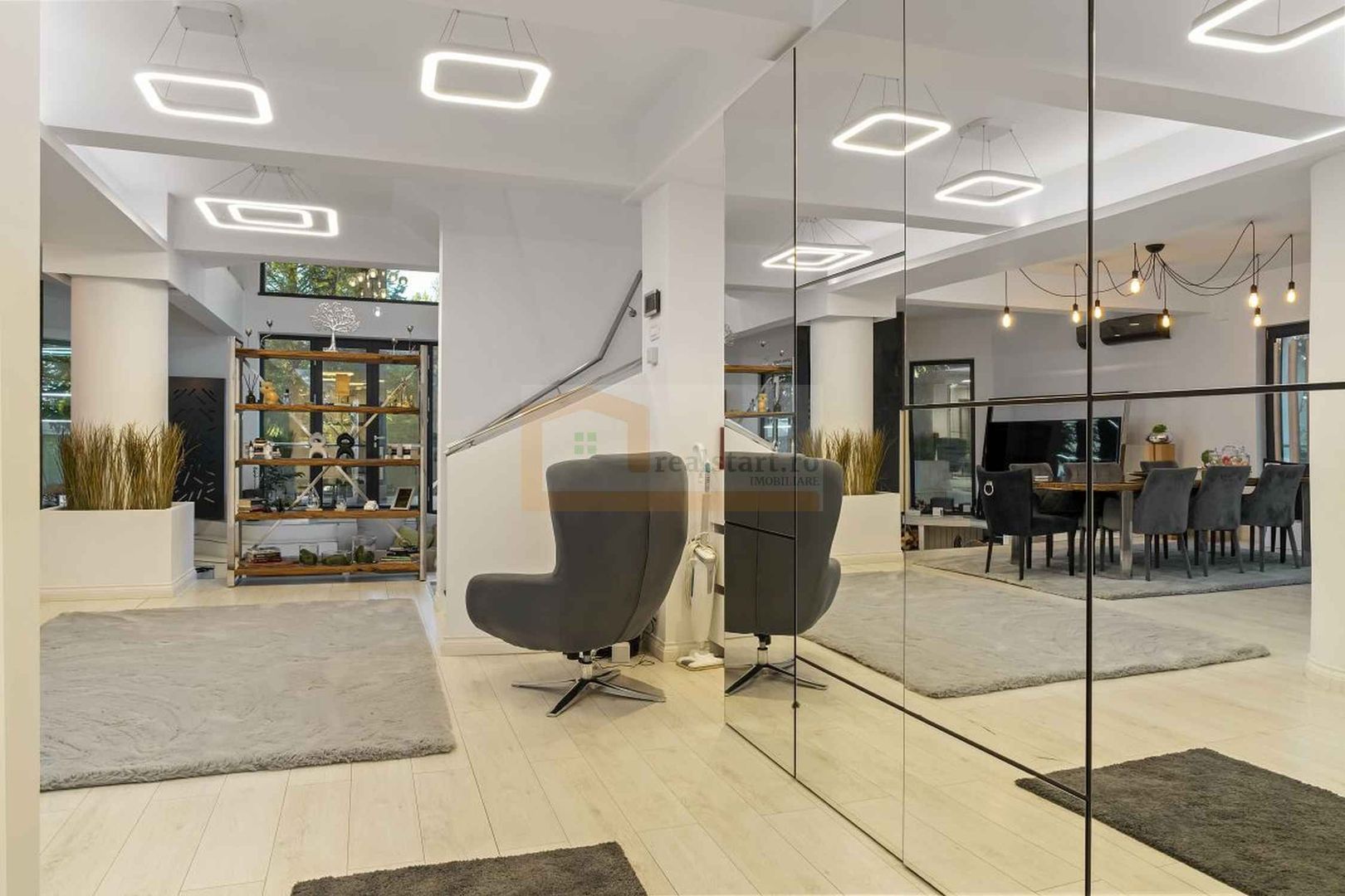 Deschidere Lac Snagov, Semineu, Garaj barca cu lift, ponton - Poză 18