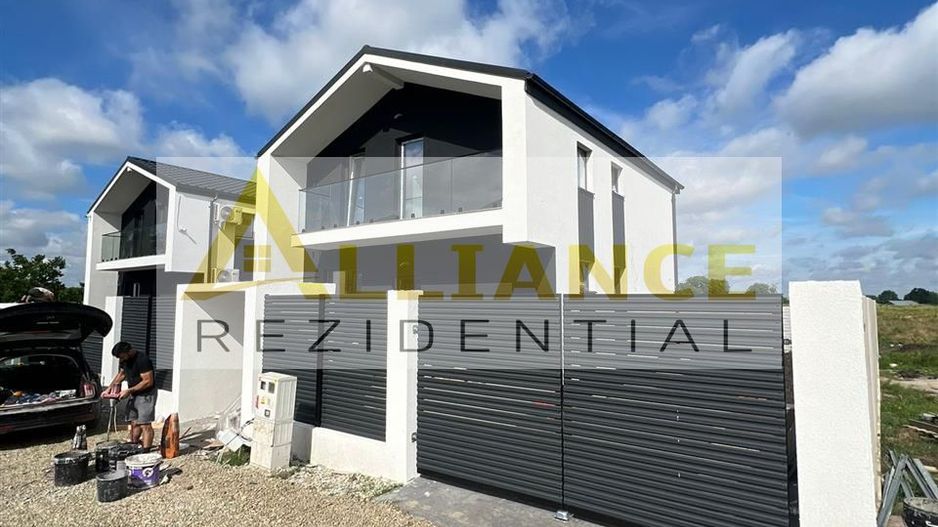 Casa individuala - 4 camere - Str Miorita- 300 mp teren - Poză 4