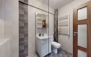 Apartament 4 camere + curte proprie Locatie excelenta – Brancoveanu - Poză 27