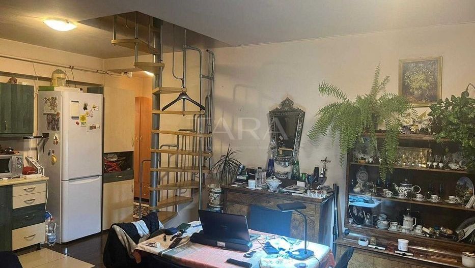 Apartament cu 2 camere de vanzare in Floresti - Poză 1