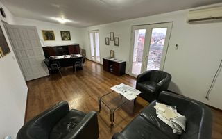 Cladire pretabila spațiu birouri/ clinica - Poză 15