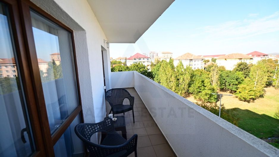 Apartament modern 3 camere 76 mp etaj 4/8 lift zona Doamna Stanca - Poză 18