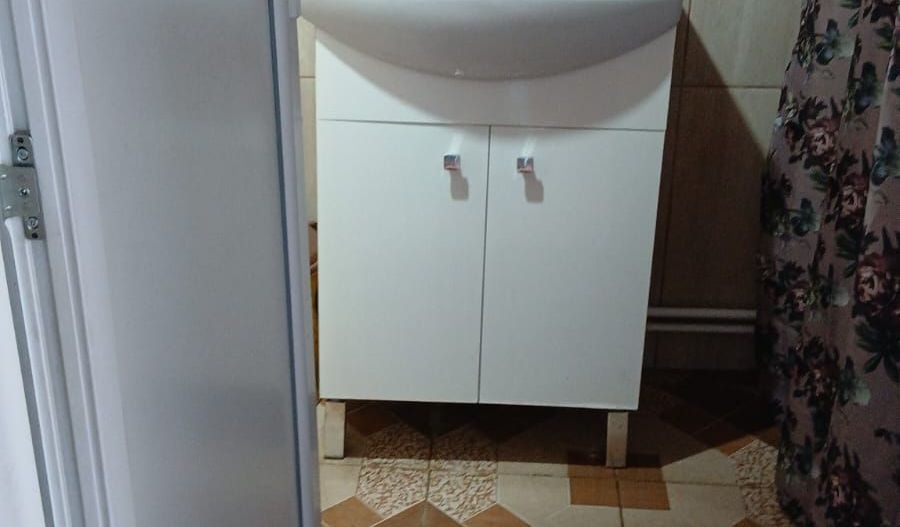 🏡 CASĂ SPAȚIOASĂ CU 5 CAMERE, CURTE ȘI TEREN - Poză 11