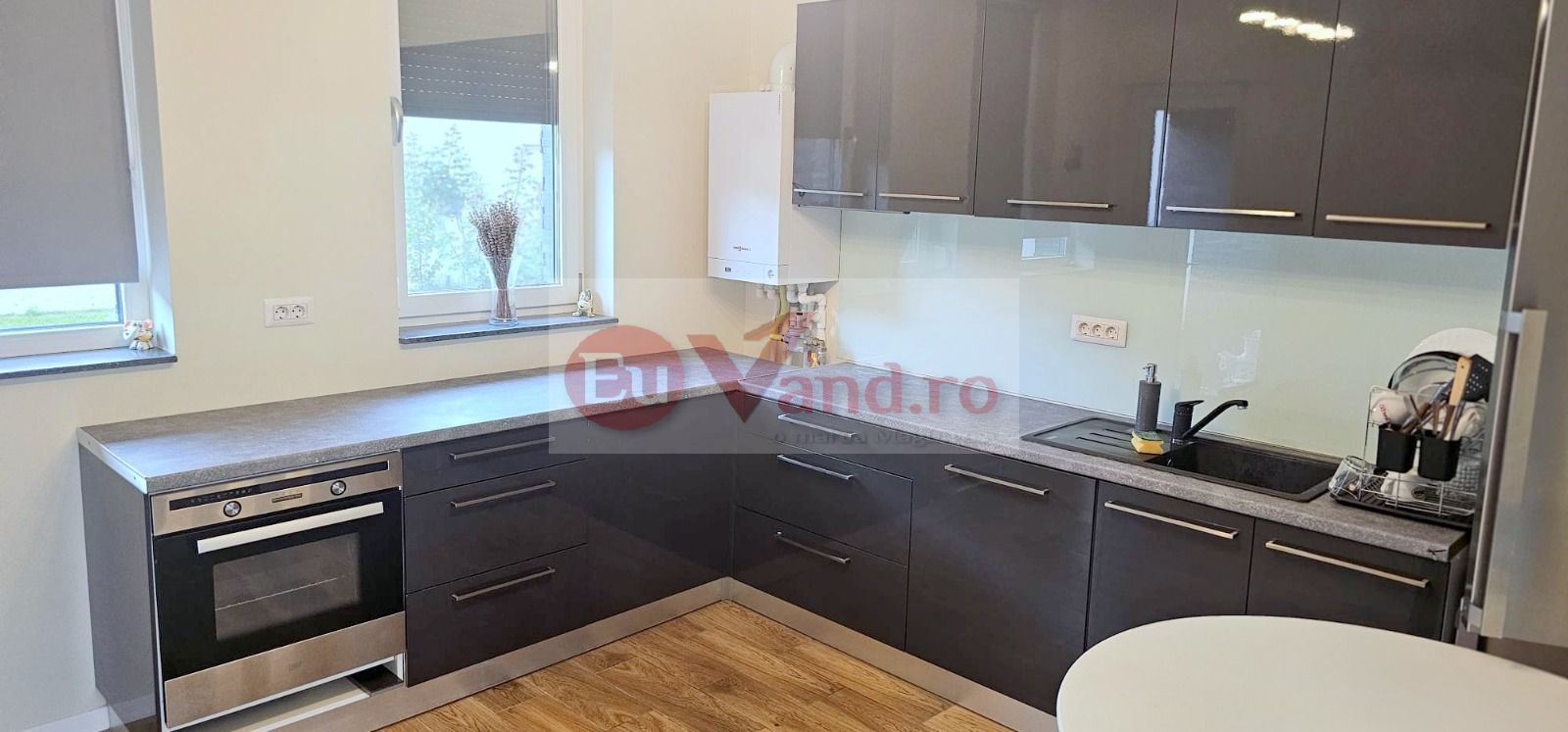 De vânzare casă premium tip duplex,  vedere spre Lacul Brates - Poză 19