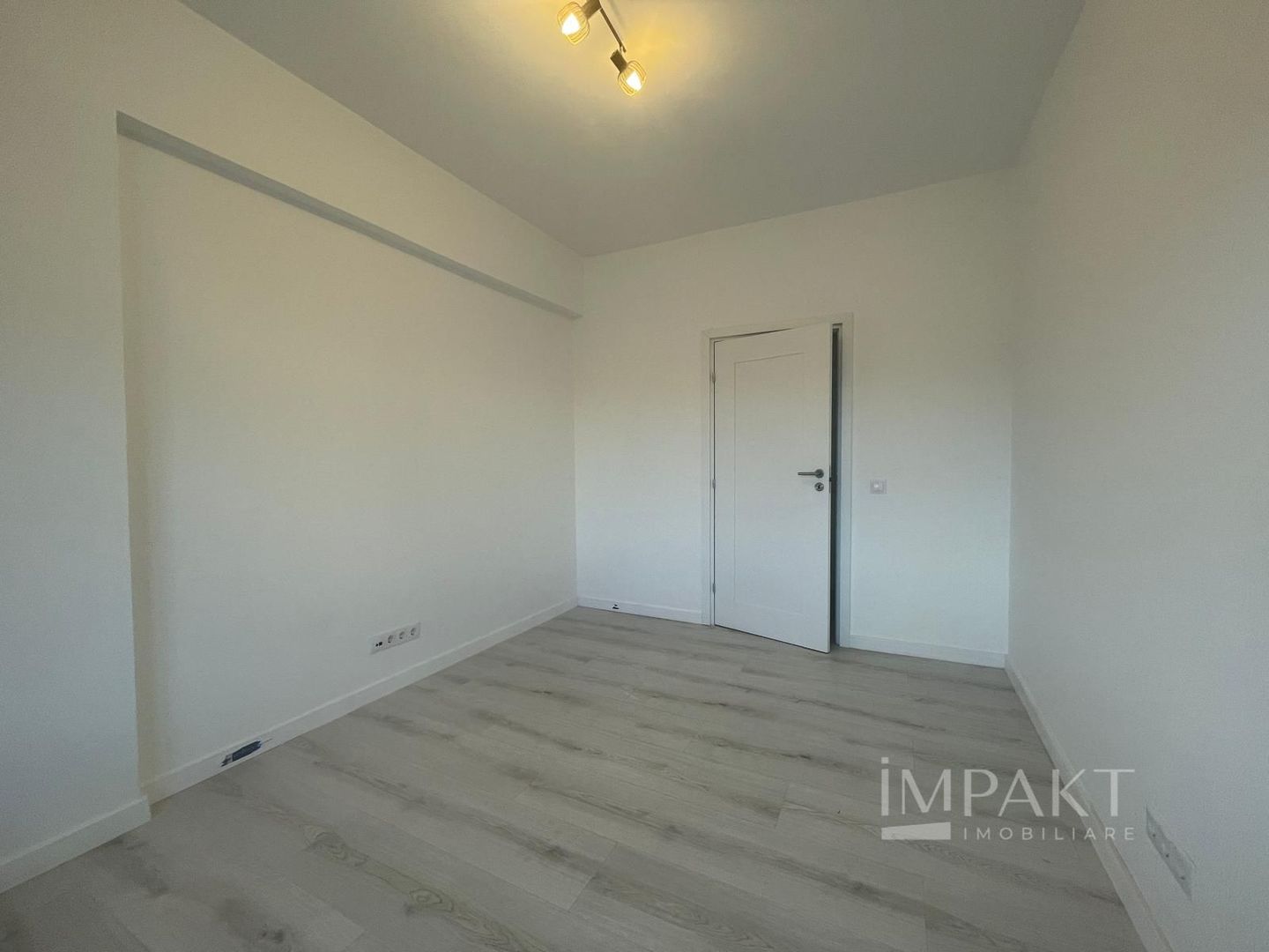 Apartament spațios în inima Clujului | 4 camere | Garaj inclus - Poză 5