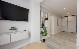 Vânzare, apartament, 2 camere + living, strada Calea Ieşilor, Sculeni - Poză 8