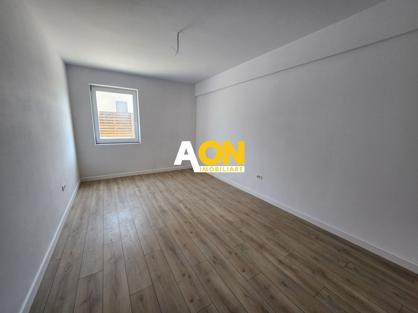Apartament premium cu 3 camere, 2 bai, parter inalt, Cetate - Poză 5
