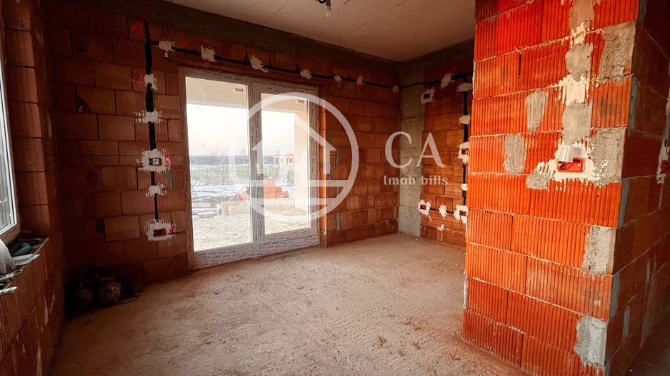 Casă de vânzare cu 4 camere in cartierul Bălcescu, Oradea - Poză 8