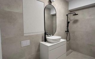 Prima inchiriere | Sisesti | 4 camere | Parcare | Vedere superba - Poză 9