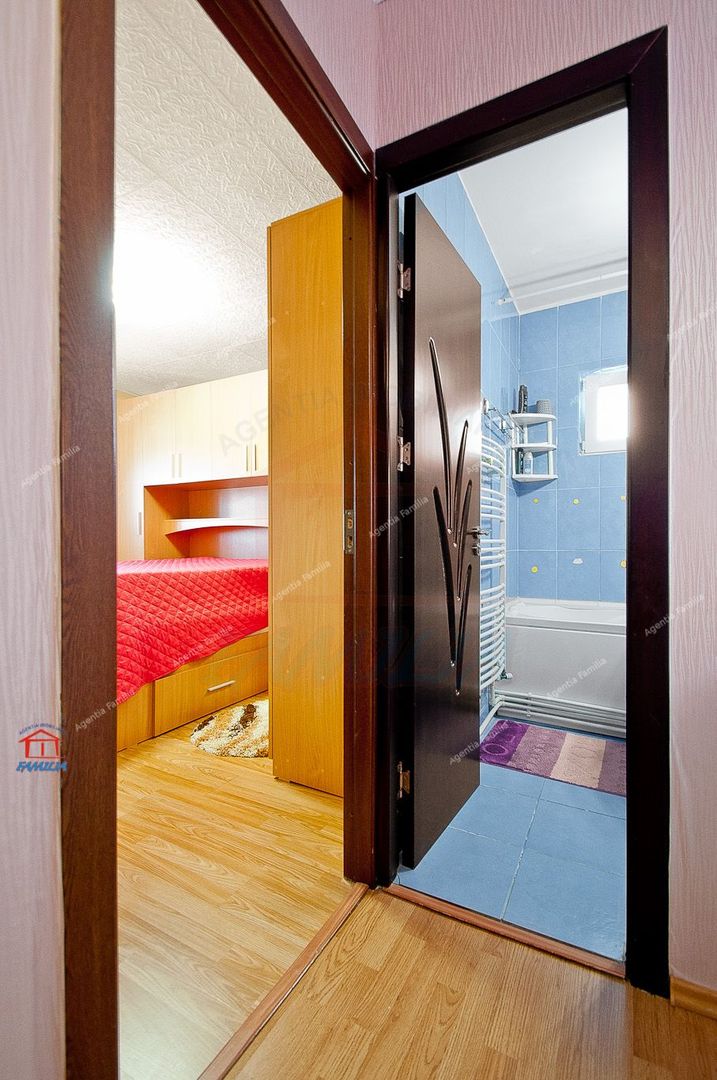 Apartament spatios, renovat, 4 camere, decomandat, etaj 4, Micro 39 - Poză 9