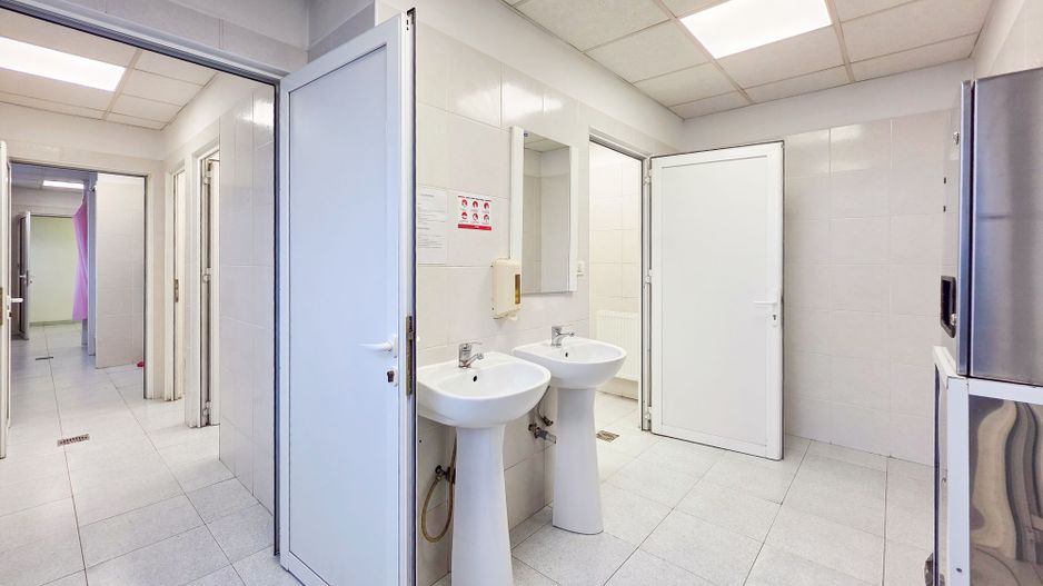 Spațiu industrial–afacere catering la cheie, teren&hală 750 mp S+P+1E - Poză 28