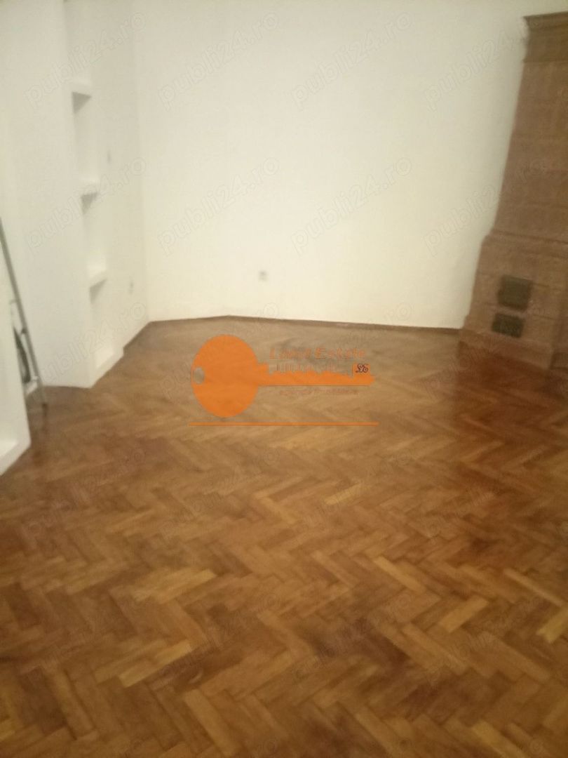 Apartament 3 camere B-dul Regina Elisabeta - Poză 1