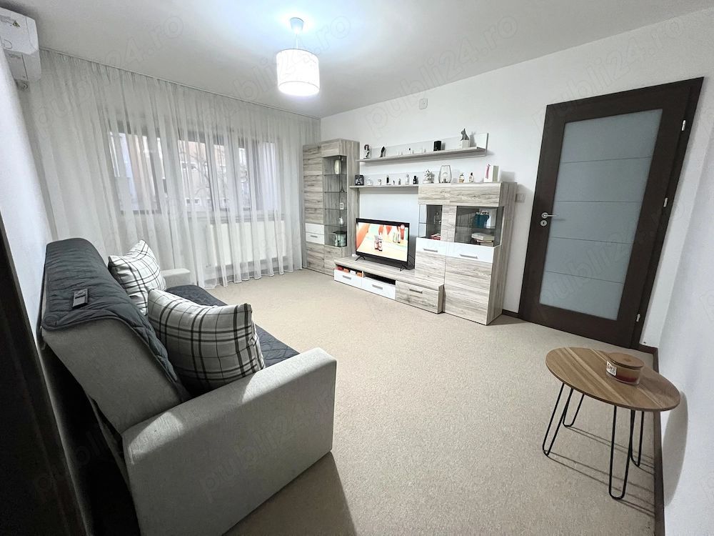 Apartament 2 camere, semidecomandat, zona Dacia, etaj 3 4, renovat, mobilat și utilat - Poză 5