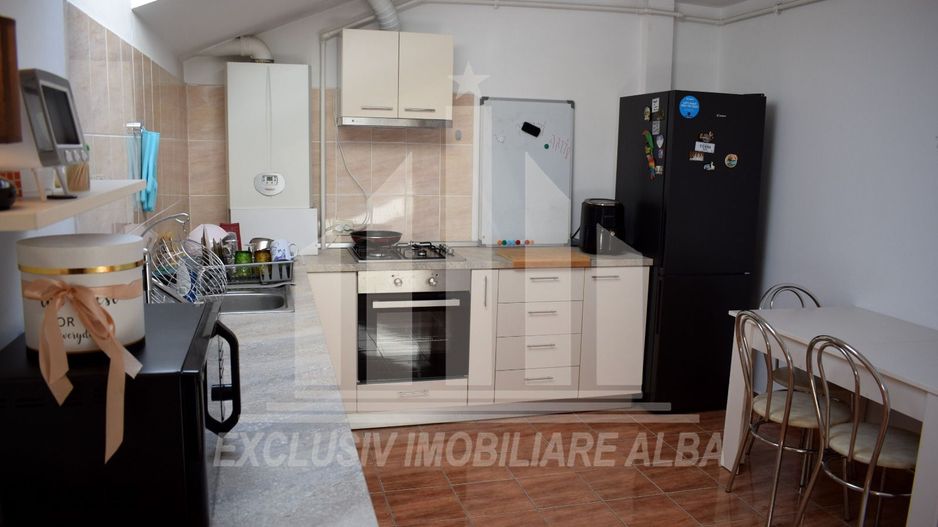Apartament 2 camere Cetate-Bulevard - Poză 6