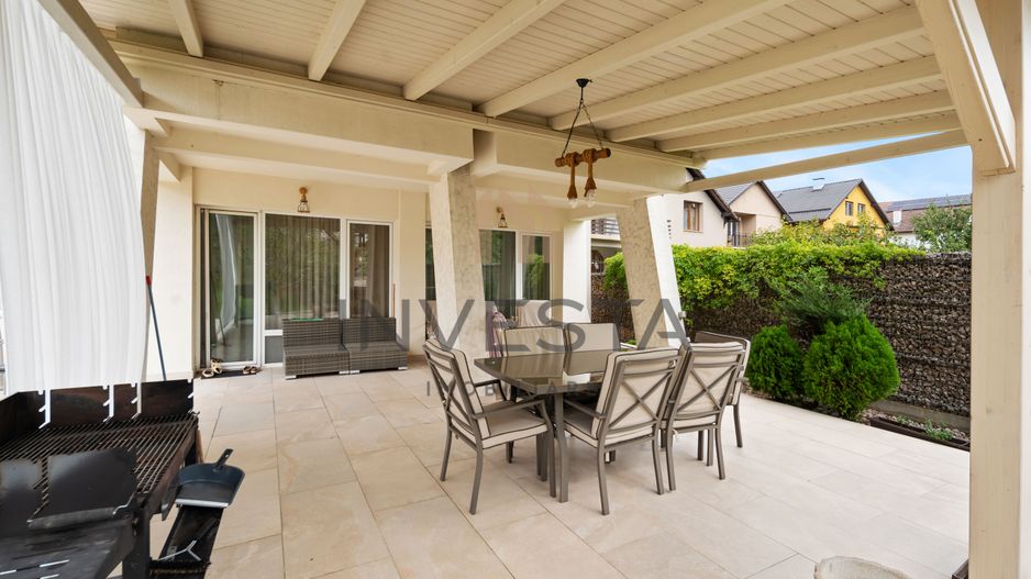 Vila ideala pentru locuința, clinica sau birouri! - Poză 2