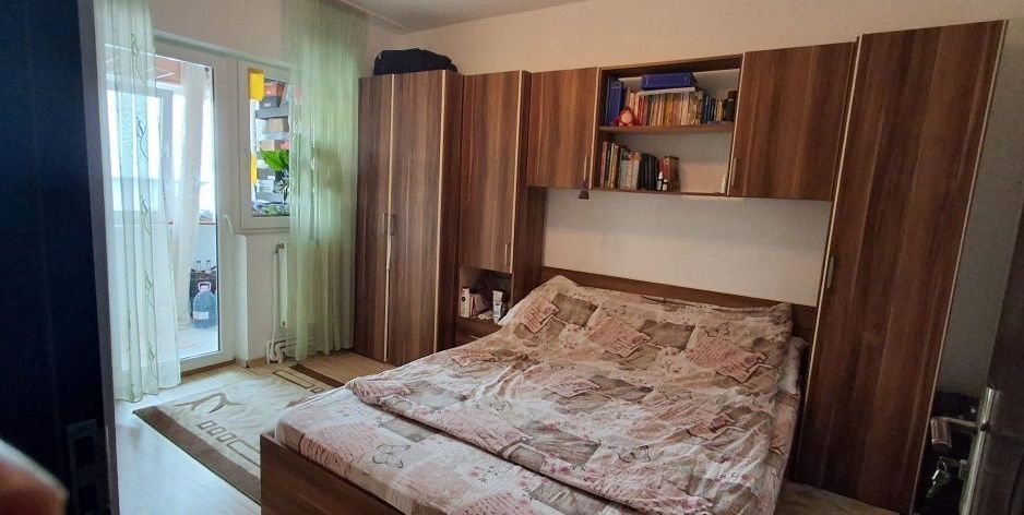 Apartament 3 camere, 70 mp utili, mobilat, utilat, Tolstoi, Alba Iulia - Poză 1