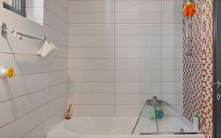 Vila cu 6 camere 230mp / 631mp teren / Independenta energetic/ Piscina / Berceni - Poză 25