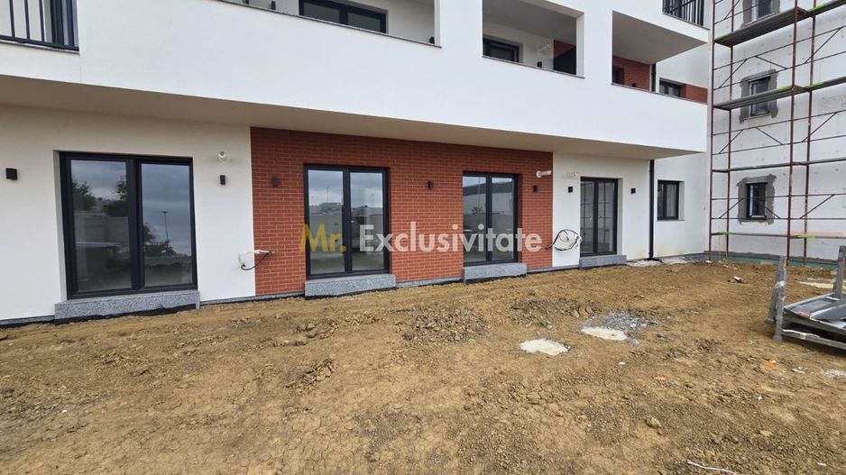 De vânzare apartament 2 camere ansamblu de locuinte Micro 9 in Satu Mare - Poză 11