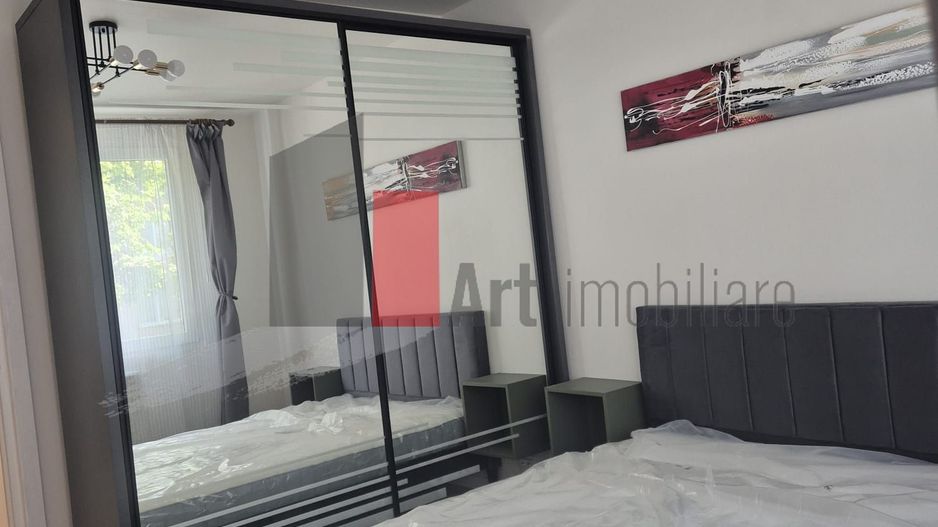 Inchiriez apartament 4 camere, complet renovat, - Poză 13