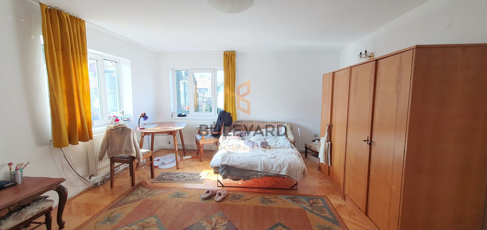 Apartament cu 4 camere de 100 mp, zona stadionului CFR! - Poză 2