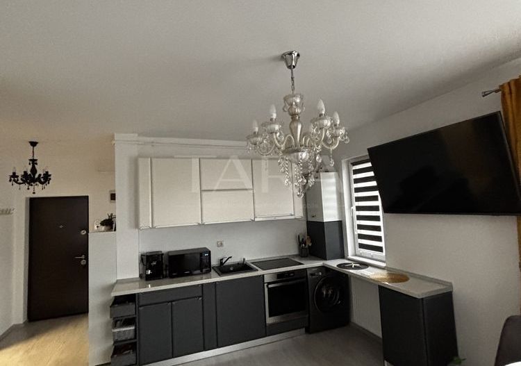 3 camere, lângă Vivo, cu parcare subterană inclusă. - Poză 1