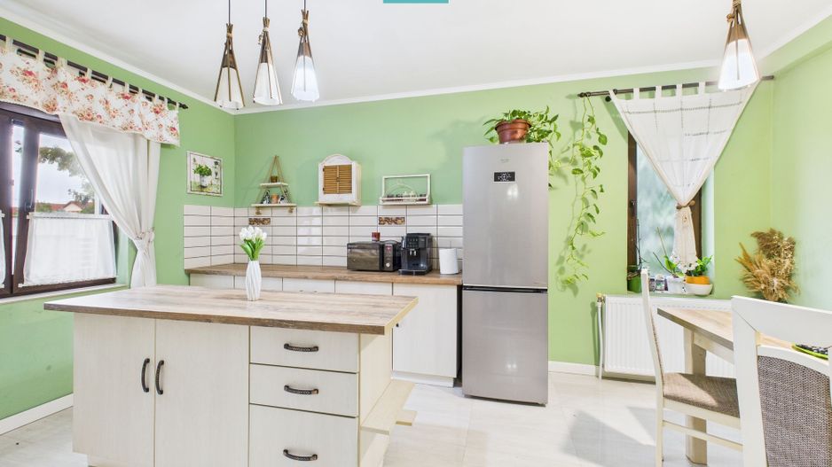 Vilă cu 3 camere în Vladimirescu - Poză 8