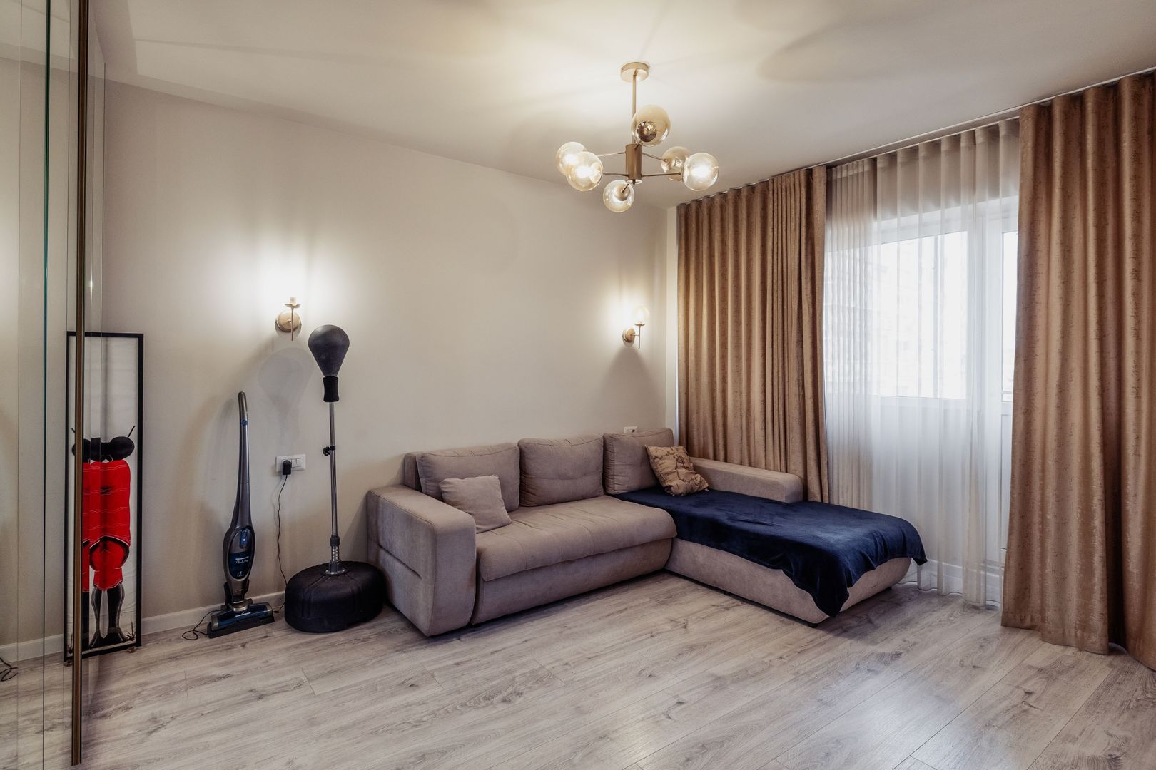 Apartament de vanzare 3 camere - Ultracentral - Poză 3