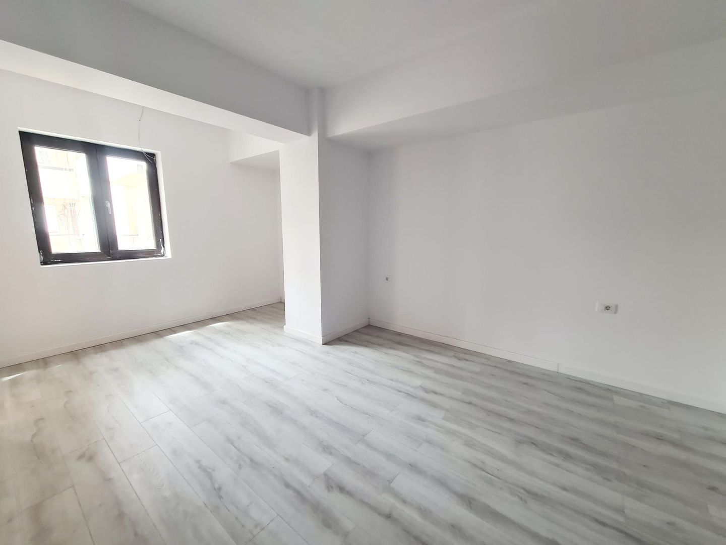 Apartament 3 camere - Centru - Poză 9