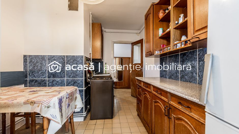Apartament cu 3 camere, etaj 2 – Zona Vlaicu, Lebăda - COMISION 0 - Poză 4