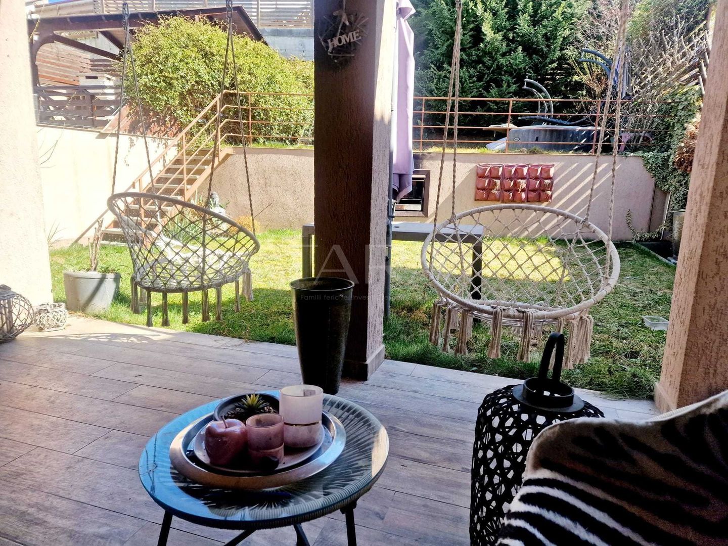 Casă modernă, complet mobilată, cu view deosebit! - Poză 7
