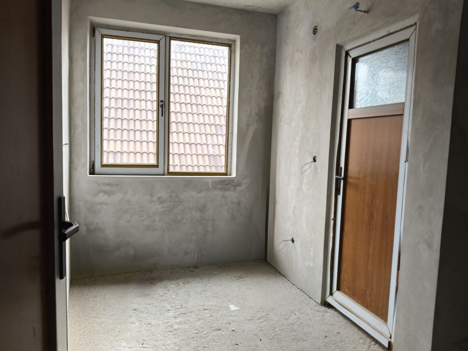 Pensiune de vânzare în Rânca – oportunitate rară lângă pârtia M1 - Poză 26