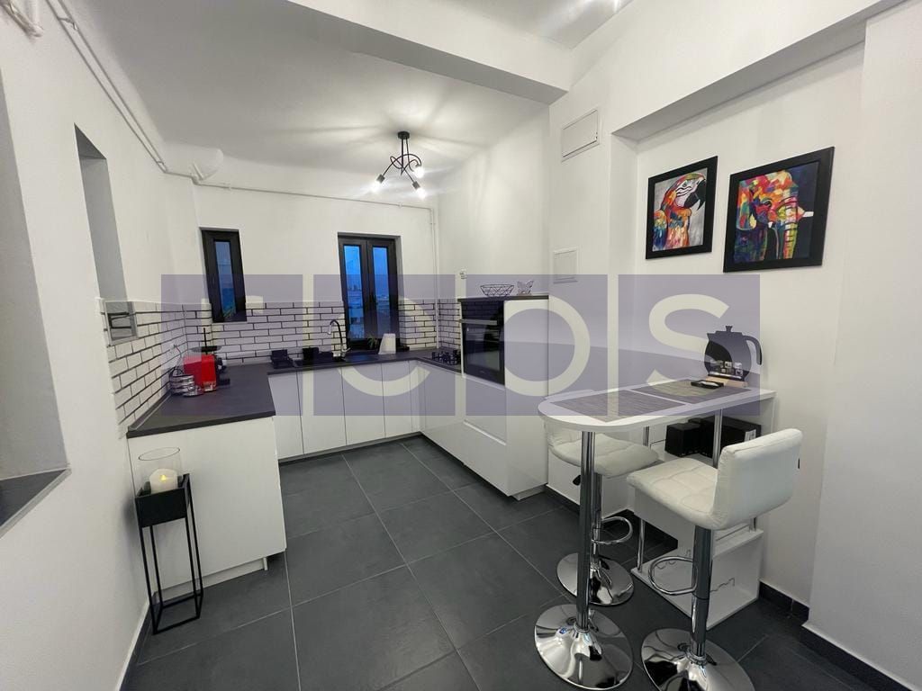 VANZARE 4 CAMERE | 84 MP UTILI | ULTRACENTRAL | ETAJ 5/6 | 2 BALCOANE - Poză 9