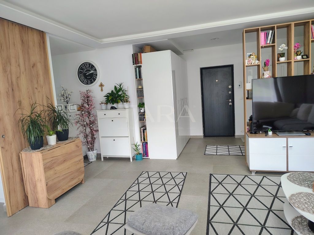 Apartament spațios și modern,  zonă liniștită și verde. - Poză 3