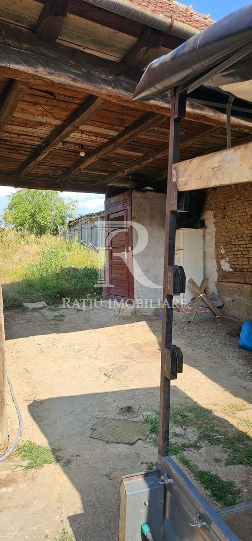 De vanzare | Casa veche in Cosdeni | Bihor | 23000  € - Poză 4