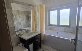 Vila de vanzare D+P+M in Cornu - teren 3300 mp - Poză 9