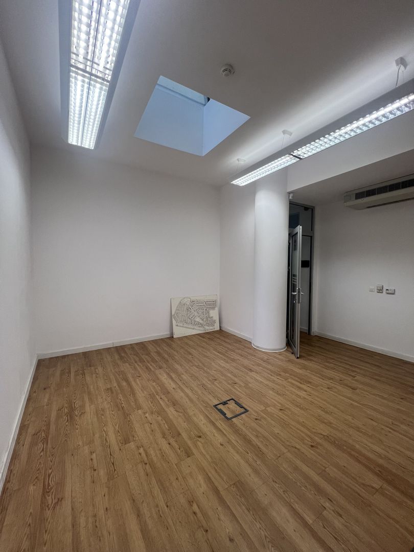 Birouri zona centrală - Poză 26