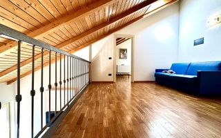 Apartament în Piața Unirii - renovat - mobilat și utilat - Poză 21