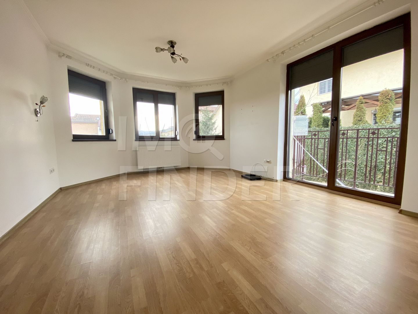 Casa individuală Buna Ziua, zona Grand Hotel Italia, teren 516 mp - Poză 19