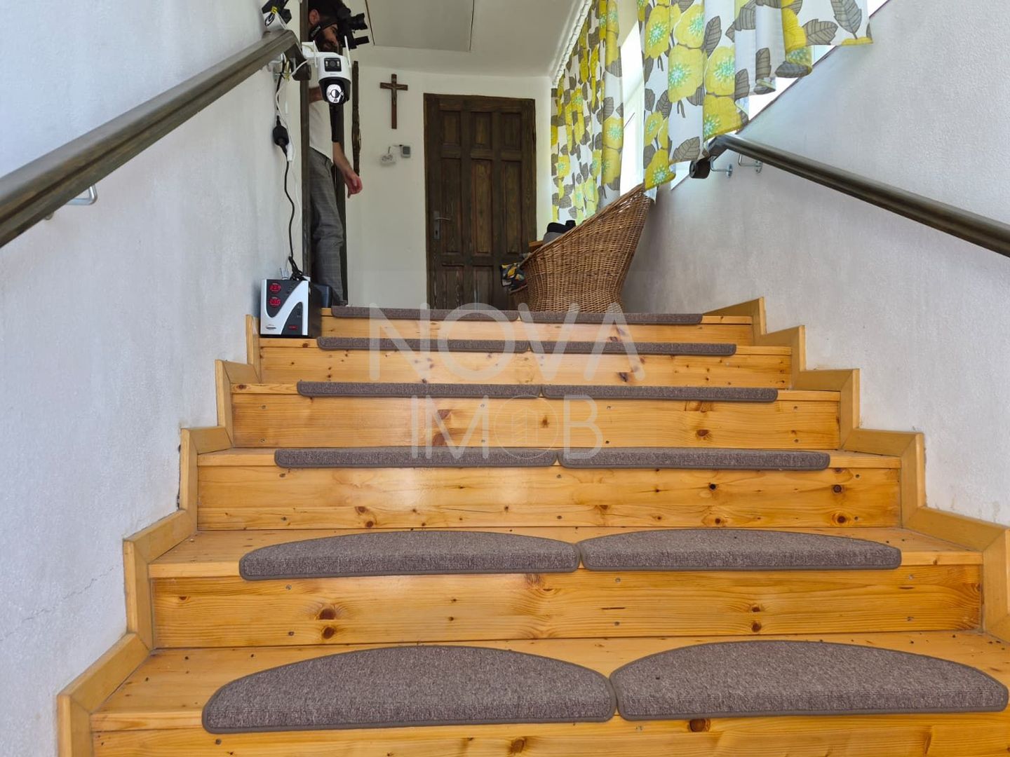 Casa individuala cu teren generos – 8.356 mp – Tichindeal, jud. Sibiu - Poză 10
