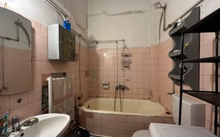 Vanzare apartament ultracentral, parter, imobil istoric - Poză 12
