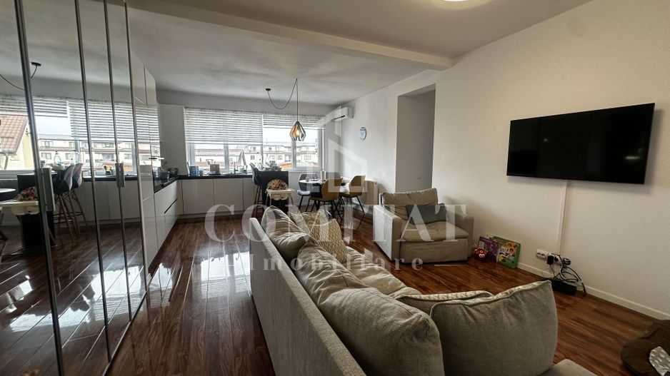 Apartament la etaj intermediar | Loc de parcare | Zona str Sub Cetate - Poză 1