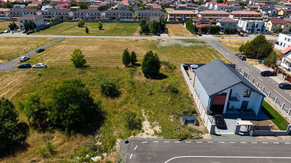 Teren 639 mp Dumbravita, strada asfaltata - Poză 12
