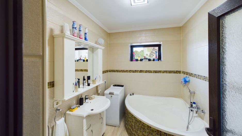 Afacere la cheie în Mezőhegyes-Ungaria - Poză 19