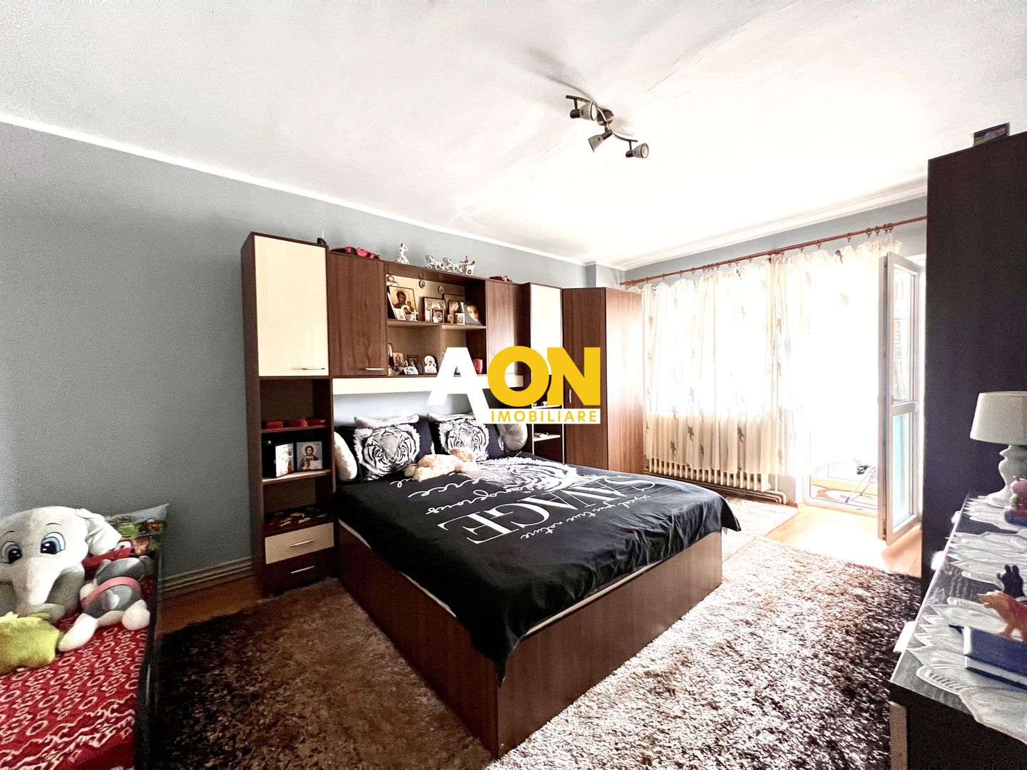 Apartament 4 Camere | Decomandat | 74 mp | Zona Cetate - Poză 2
