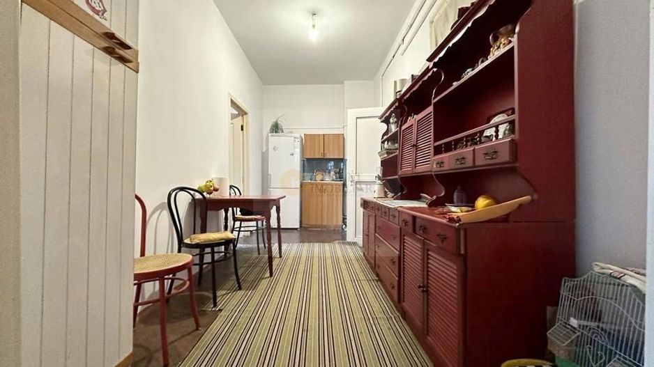 Apartament in vila | 2- 5 camere | Unirii | 150mp - Poză 3